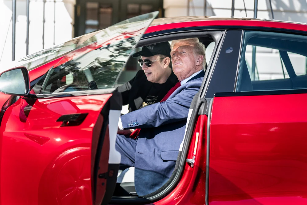Tesla Navigates Policy Uncertainty and Leadership Changes Amid Market Expansion